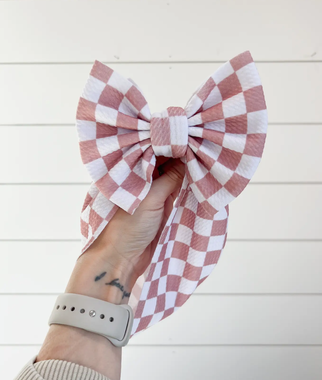 Pink checkered bow